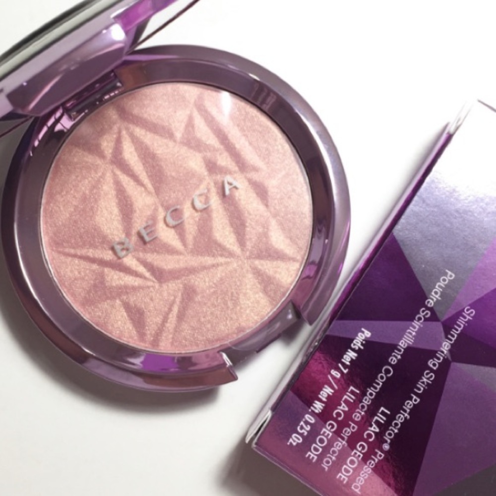 BECCA Lilac Geode Shimmering Skin Perfector Powder